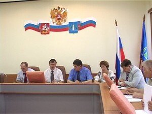 Сами депутаты называют Устав городского поселения…