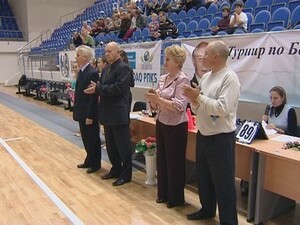 В выходные состоялся турнир по баскетболу среди мужских…