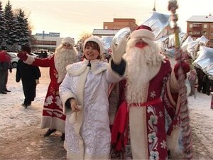 Дедов морозов, снегурочек, и множество других сказочных…