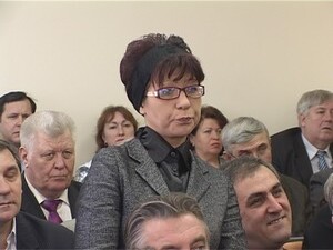 Совещание началось с докладов руководителей предприятий…