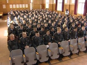 Вся сила — в кадрах. Под таким девизом в Раменском УВД…