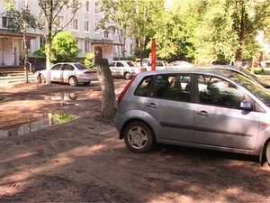 Инспекторы Госадмтехнадзора регулярно объезжают город и…