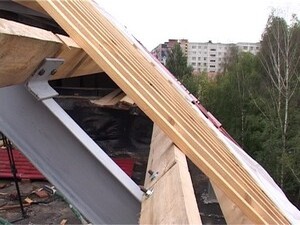 Жители дома №8 по улице Гурьева снова обрели крышу над…