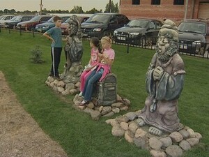 Коренное население Софьино не так велико. Всего 1.500…