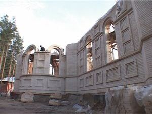 В микрорайоне Холодово продолжается строительство нового…