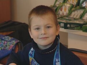 Простая елочная игрушка, а насколько она уникальна…