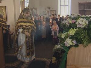 В Страстную Пятницу Православные Христиане соблюдают…