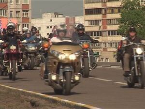 Во многих поселках нашего района есть памятники воинам…