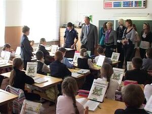 5 октября в Международный день учителя глава района…