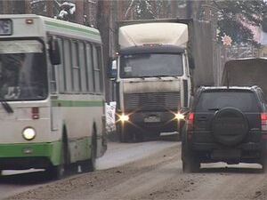 Улица Туполева представляет собой магистраль по которой…