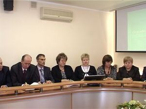 Главная тема сегодняшнего оперативного совещания-уборка…