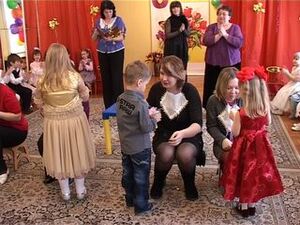 Воспитанники детского сада №80 помогают своим мамам не…