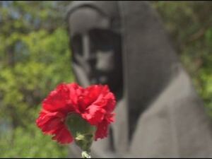 9 мая после праздничного шествия и военного парада…