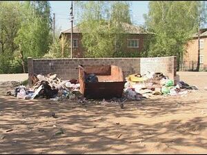 Жители дома 38 по улице Фабричная уже давно жалуются на…