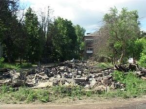 На улице Стальконструкции, на месте разрушенных сараев…