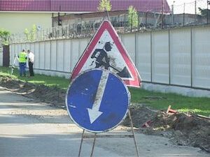 Начались работы на дороге по улице Коминтерна — бригада…