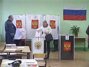 Избирательский час пик на двух участках, расположенных в…