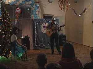 В молодежном  центре   «Будущее» прошел Новогодний праздник.