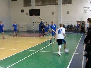 На базе ДЮСШ «Сатурн» состоялся футбольный матч, в нём…