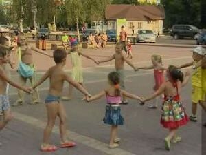 Недавно прошла череда выпускных балов. А сегодня 27 июня…