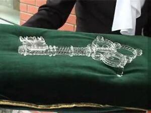 Сбербанк России имеет более чем 170-летнюю историю…