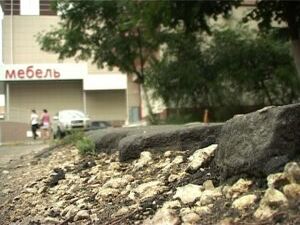 Наша съёмочная группа стала частым гостей у жителей дома…