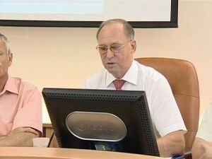 Как всегда на оперативном совещании представители…