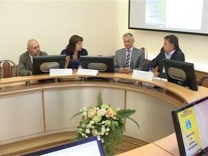 О роли волонтёрского движения  и политике молодёжного…