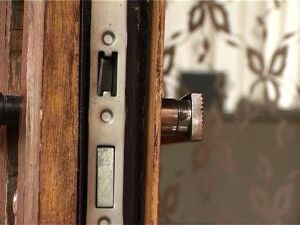 Придя домой обнаружить свою квартиру ограбленной, такая…