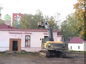 В минувшую субботу был произведён снос старого бетонного…