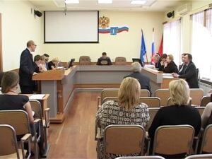 На депутатских слушаниях обсудили целый ряд вопросов, в…