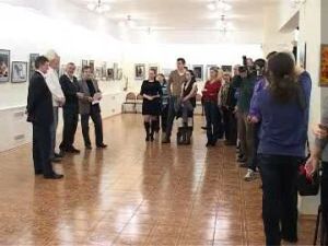 Выставочный зал КДЦ «Сатурн» не единожды радовал своих…