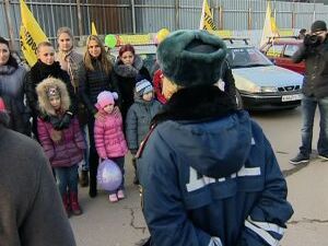 Сегодня сотрудники ГИБДД организовали автопробег по…