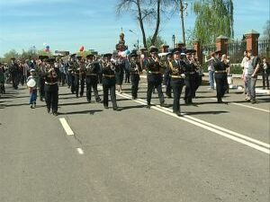 9 мая состоялось возложение цветов к памятнику погибшим…
