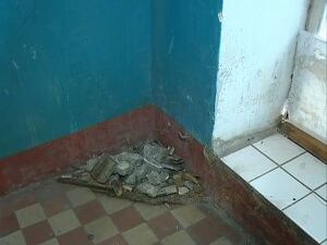 К нам в студию обратились жители третьего подъезда дома…