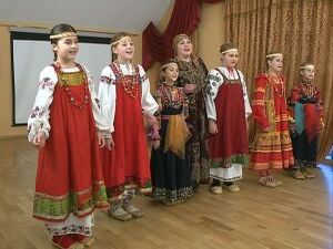 Праздник день матери отмечается сравнительно недавно, с…