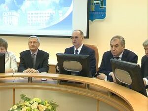 До нового 2014 года остаётся 15 дней, ведётся активная…