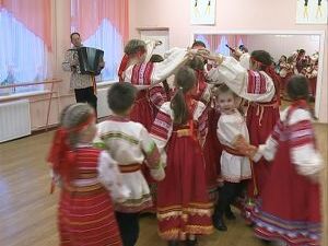 На днях мы побывали на репетиции фольклорного ансамбля…