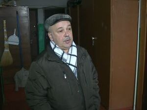 В подъездах холодно, потому что долгое время не менялись…