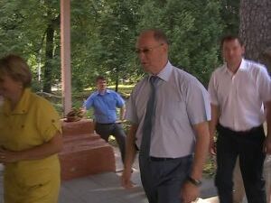 Сразу по  окончании одного учебного года учреждения…