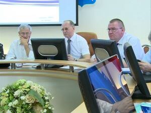 На очередном заседании администрации обсуждались…