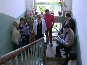 В нашем городе продолжается конкурс на лучший подъезд…