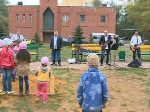 Десятки лет минуло с той поры, когда улица Гурьева…