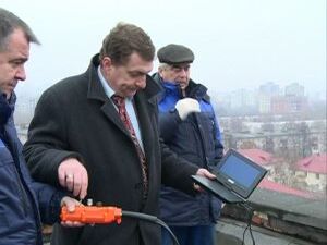 Наша съемочная группа выехала на улицу Лесная, 25. Там…