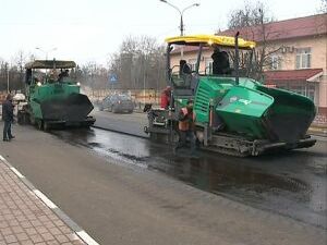 Пока погода позволяет дорожные службы в кратчайшие сроки…