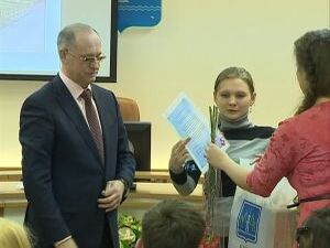 Вчера глава Раменского муниципального района вручил…