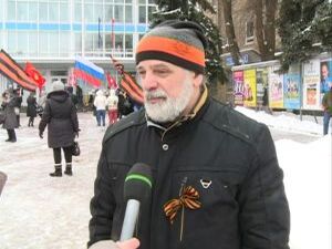 Медикаменты, консервы, крупы — на сегодня — это товары…