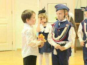 Сотрудники ГАИ говорят, что, когда выступают дети, да…