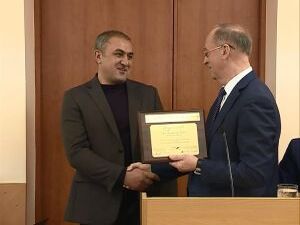 На сегодняшнем оперативном совещании как всегда обсудили…