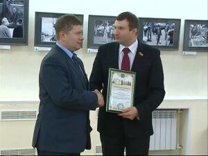 Современный мир невозможно представить без средств…